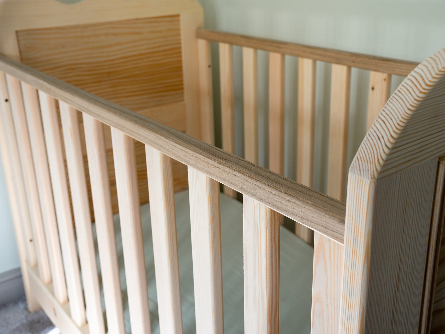 Legacy Cot